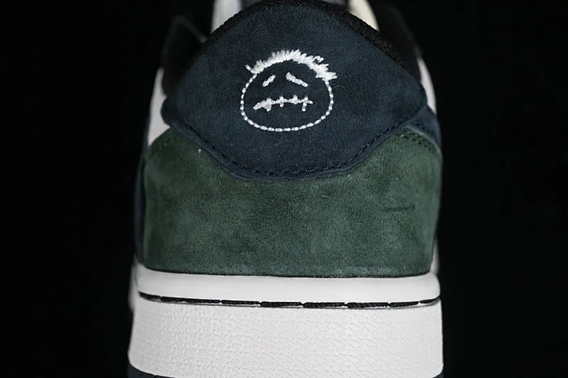 All Categories Air Jordan Jordan Series Basketball Shoes Air Jordan 1 Low Travis Scott x Air Jordan 1 Low OG AJ1 Joe 1 Reversed Overhook Joint Style Casual Sports Basketball Shoes DM7866-819